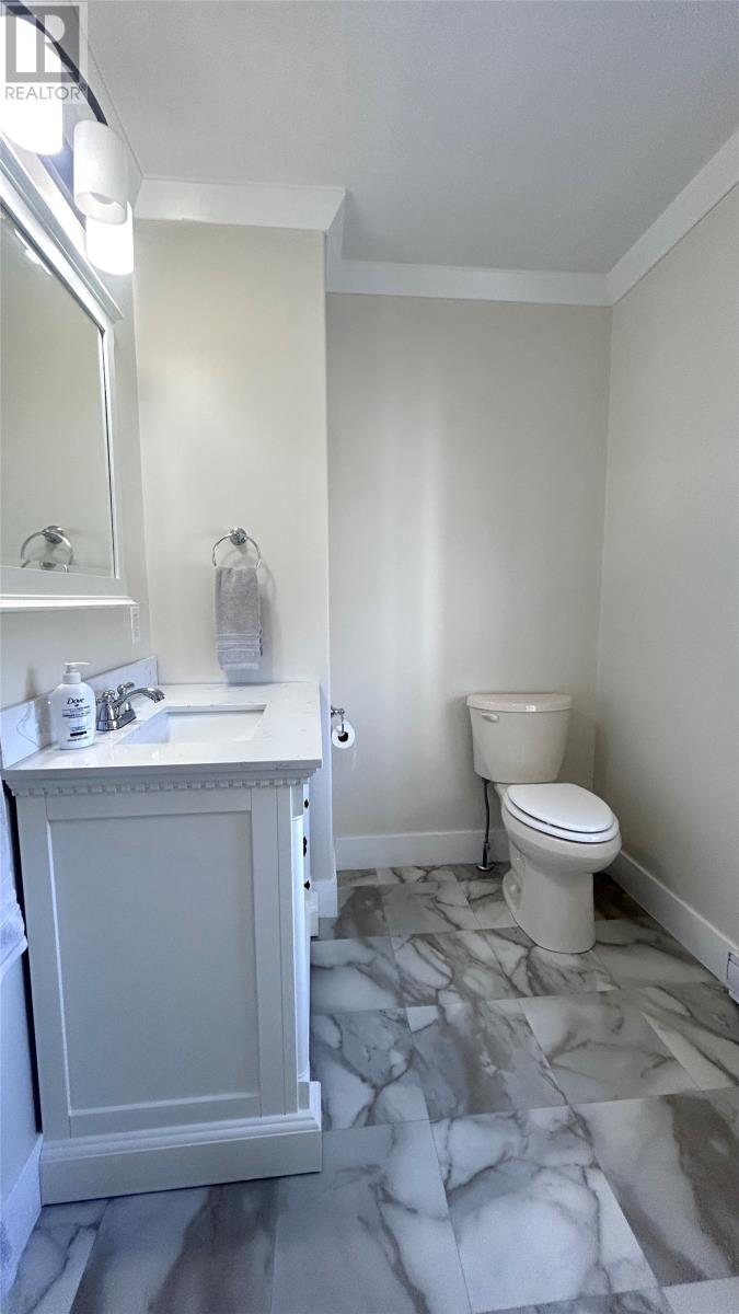 156 Harmsworth Drive - 13