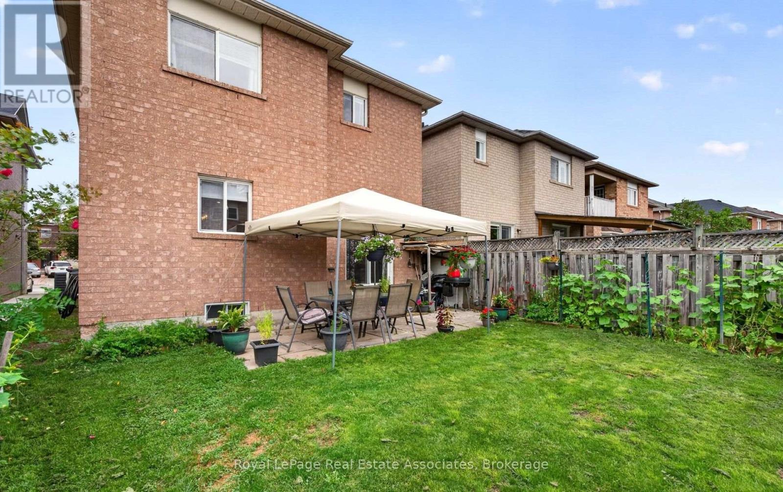 43 HILLSBURGH DRIVE - Image 24