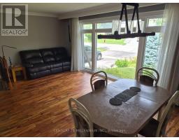 40 Meadowland Drive, Brampton, ON L6W2R4 Photo 8