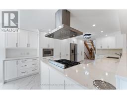 1670 Caverly Court, Mississauga, ON L5L3L7 Photo 14
