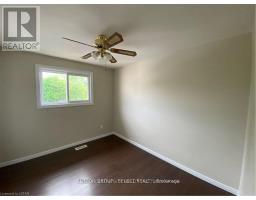 93 Conway Drive, London South, ON N6E2H4 Photo 14