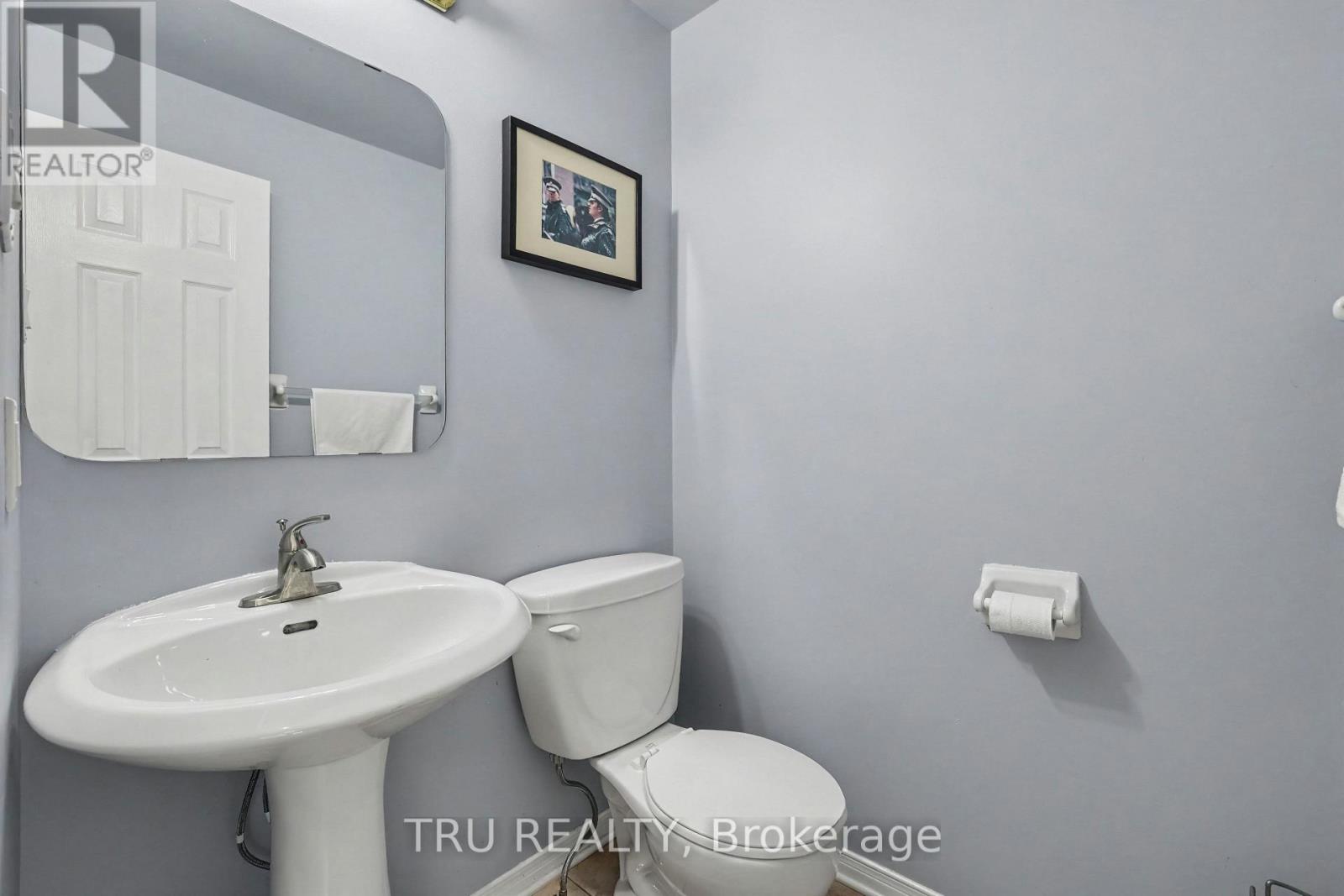 4645 OGILVIE WALK CRESCENT - 13
