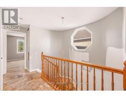 182 Annapolis Circle, Ottawa, ON K1V1Z1 Photo 8