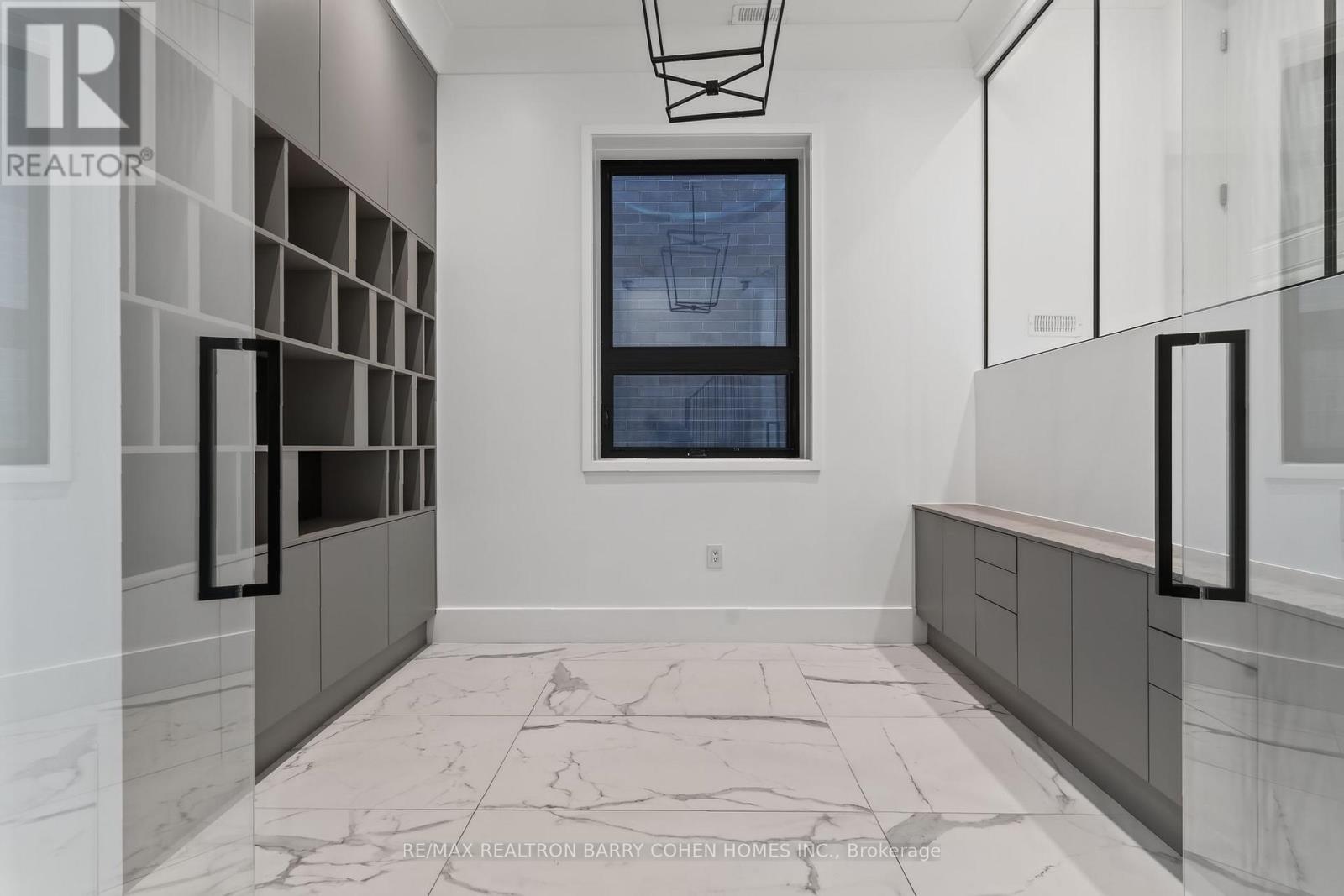 119 GLENGROVE AVENUE W - Image 37