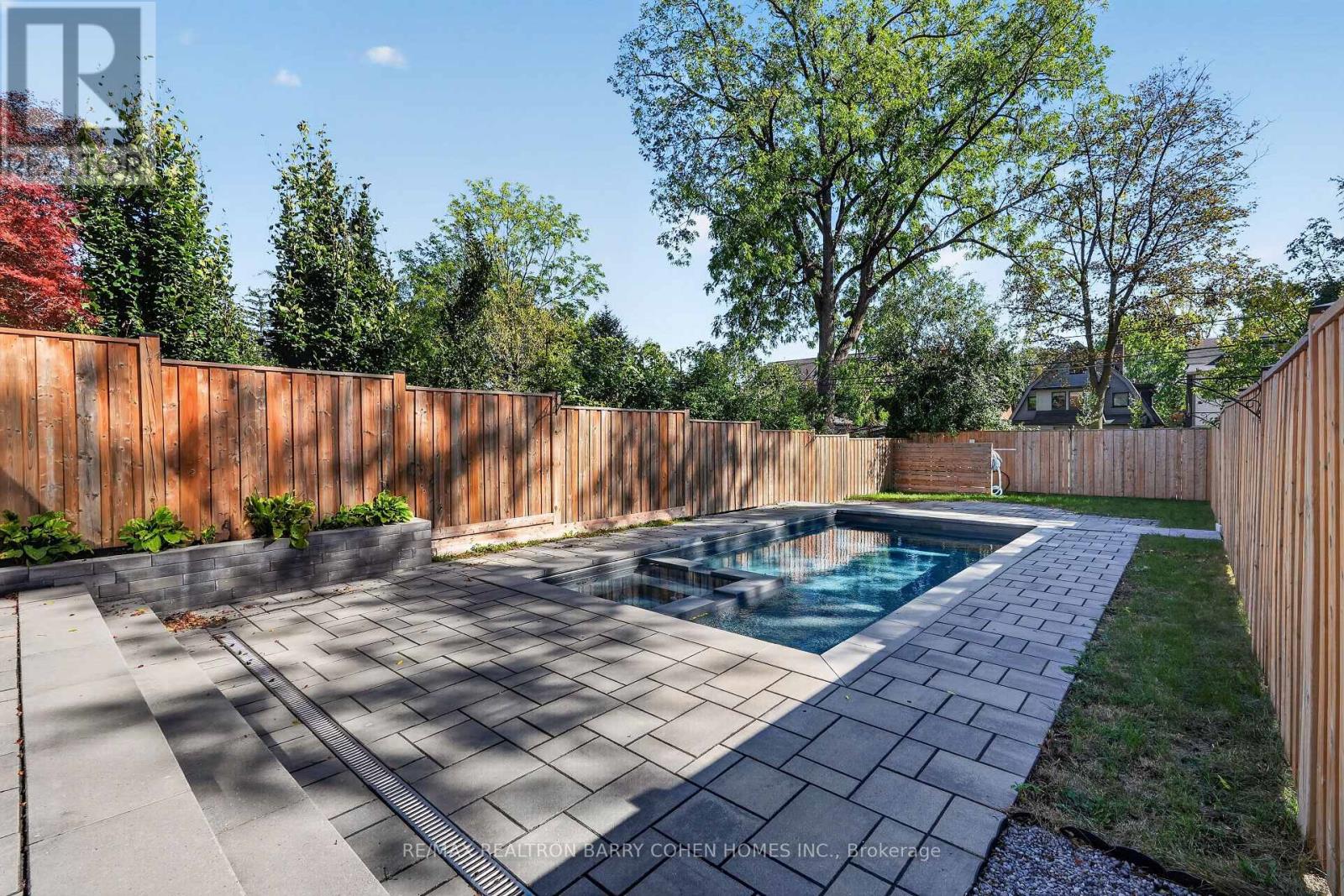 119 GLENGROVE AVENUE W - Image 45