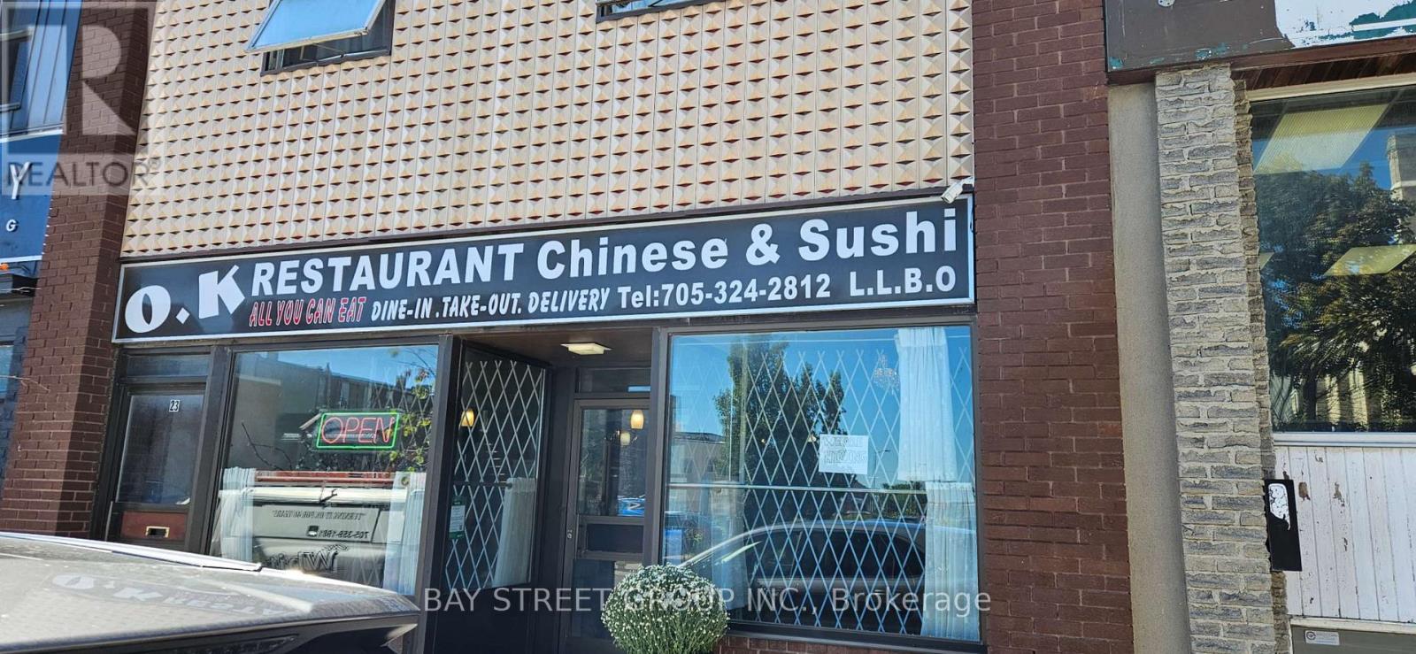 23 WILLIAM STREET N