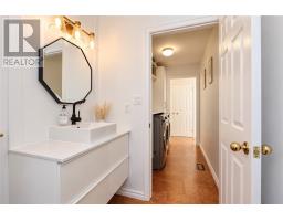 477 Moonrock Ave, Greater Sudbury, ON P3E5Y7 Photo 25