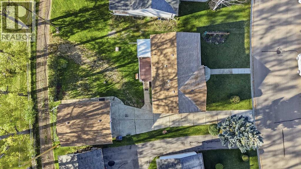 Listing photo – 2211 Westview Crescent, Bowden