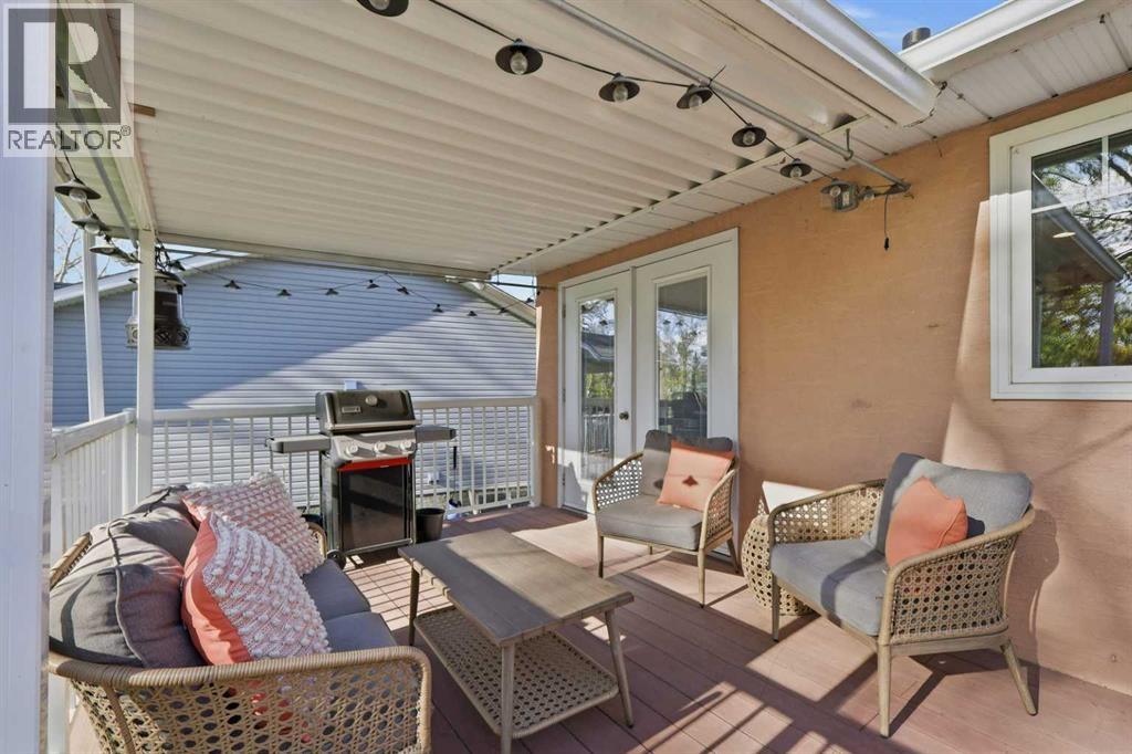 Listing photo – 2211 Westview Crescent, Bowden