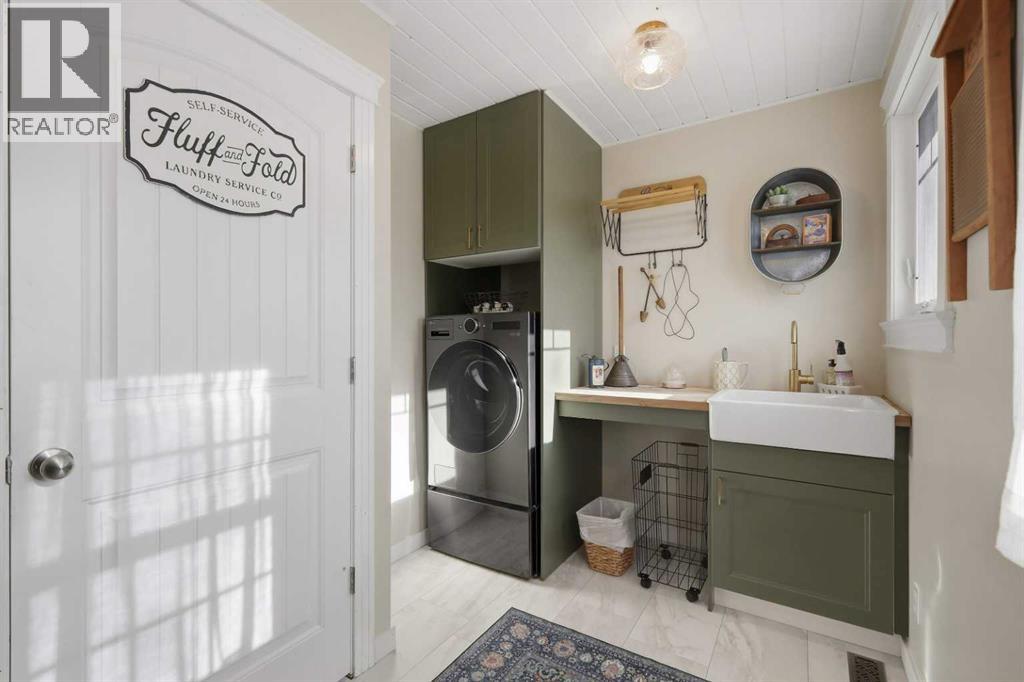 Listing photo – 2211 Westview Crescent, Bowden