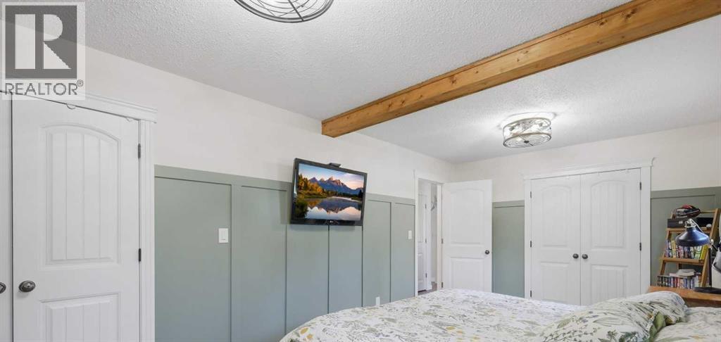 Listing photo – 2211 Westview Crescent, Bowden