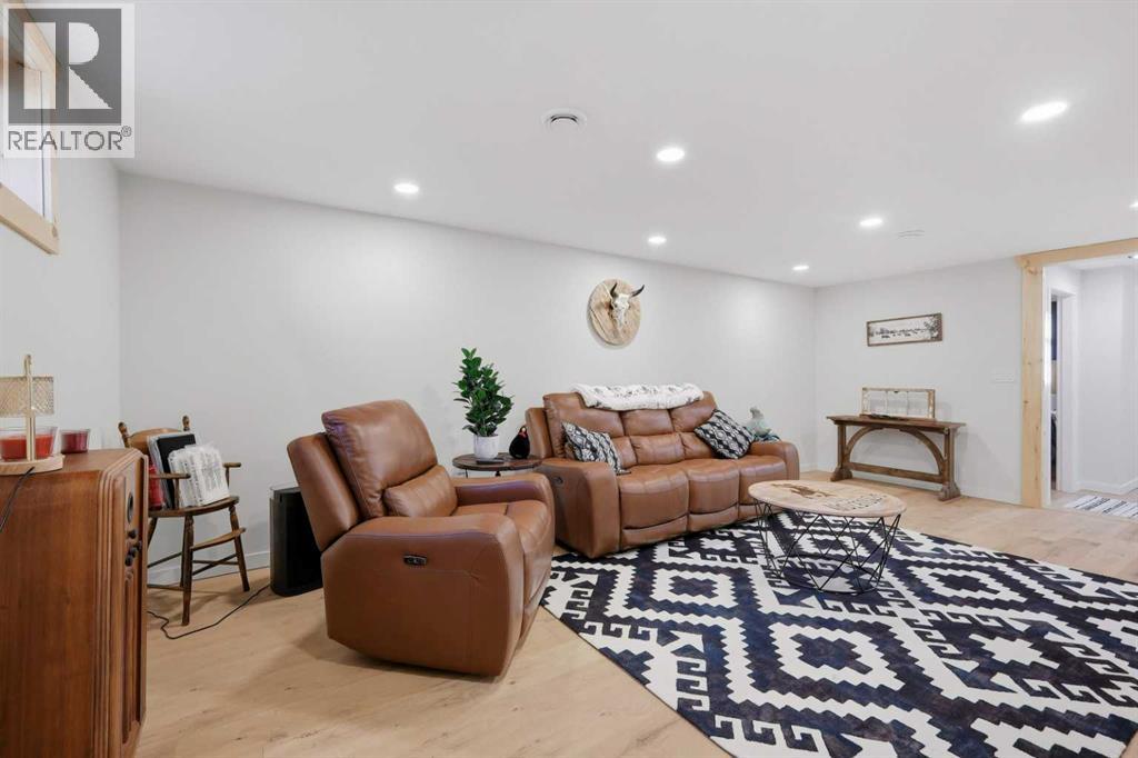 Listing photo – 2211 Westview Crescent, Bowden