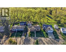 4pc Bathroom - 2211 Westview Crescent, Bowden, AB T0M0K0 Photo 9