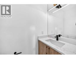 39A Moncton Road NE - photo 14