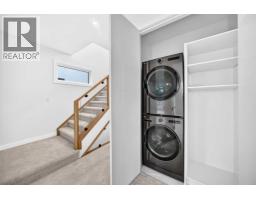 39A Moncton Road NE - photo 28