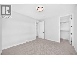 39A Moncton Road NE - photo 31