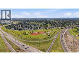 5 Lake Huron Bay Se, Calgary, AB T2J5J6 Photo 37