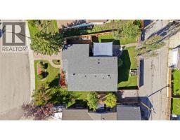 5 Lake Huron Bay Se, Calgary, AB T2J5J6 Photo 34