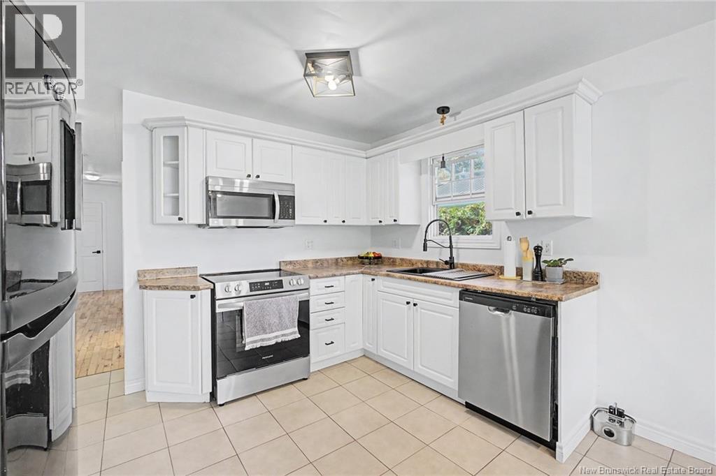 65 McNair Drive - Image 11