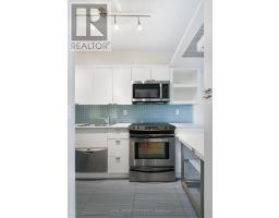 938 - 111 Elizabeth Street, Toronto, ON M5G1P7 Photo 6
