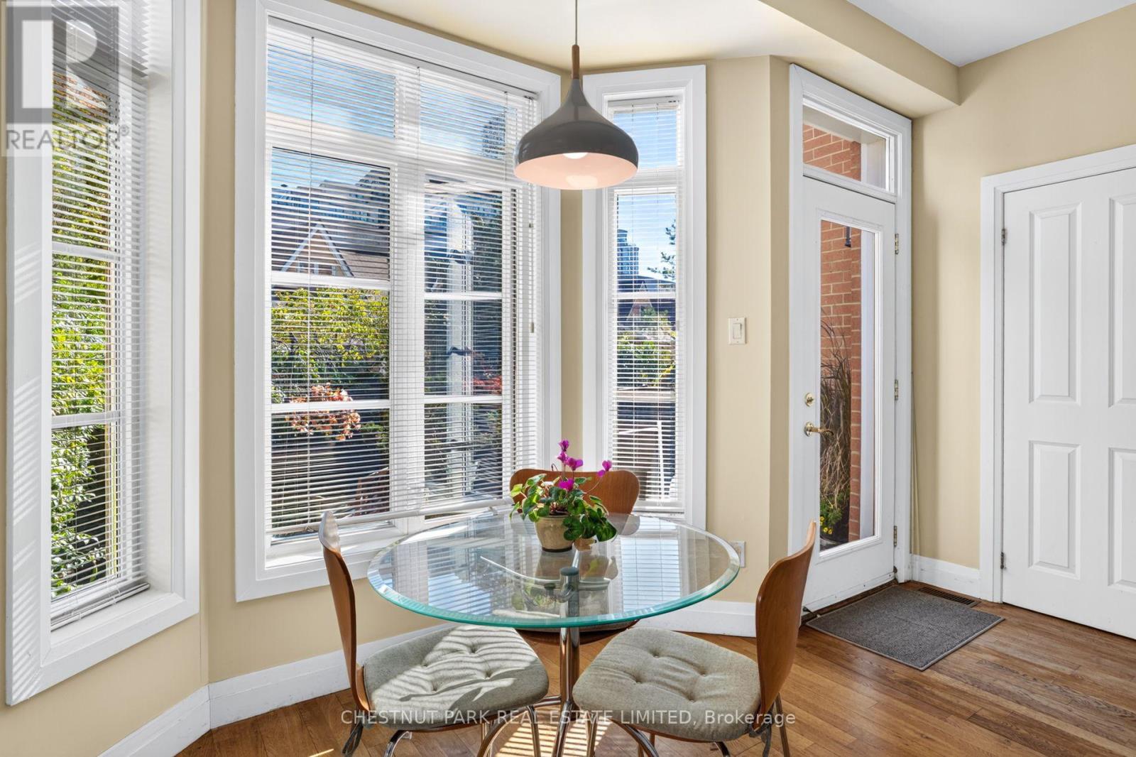47 SHAFTESBURY AVENUE - 15