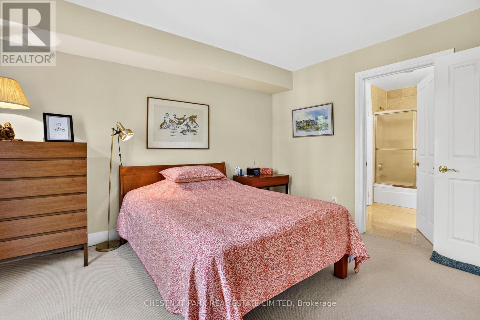 47 SHAFTESBURY AVENUE - 22