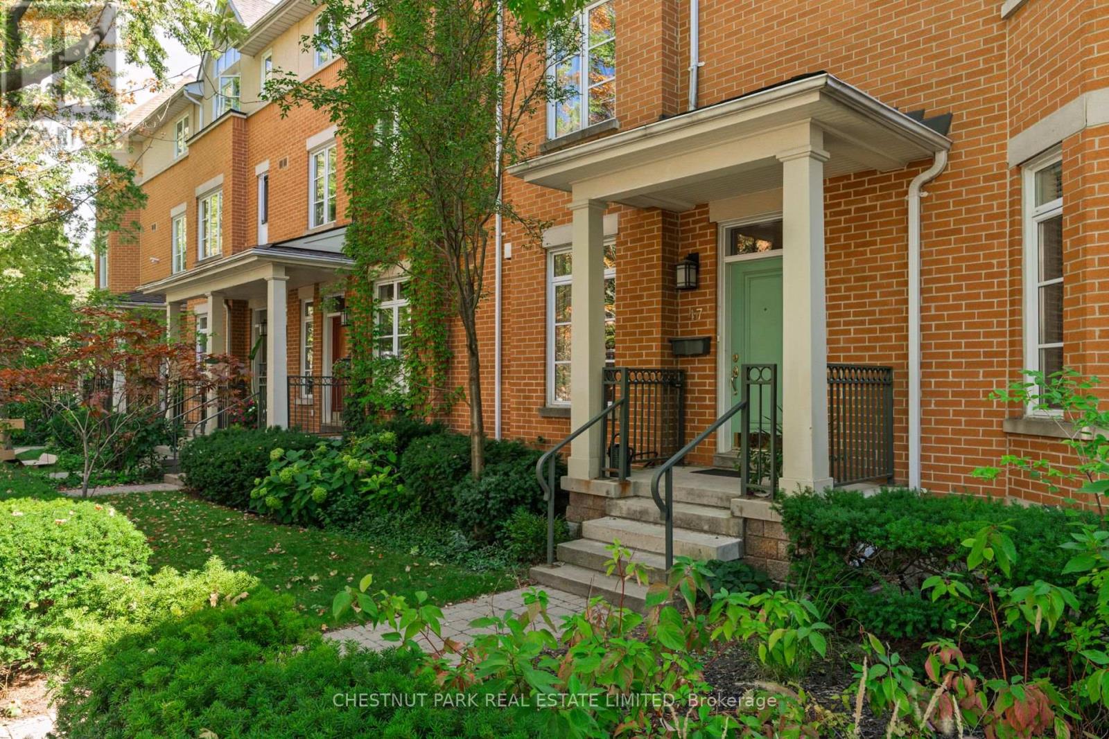 47 SHAFTESBURY AVENUE - 3