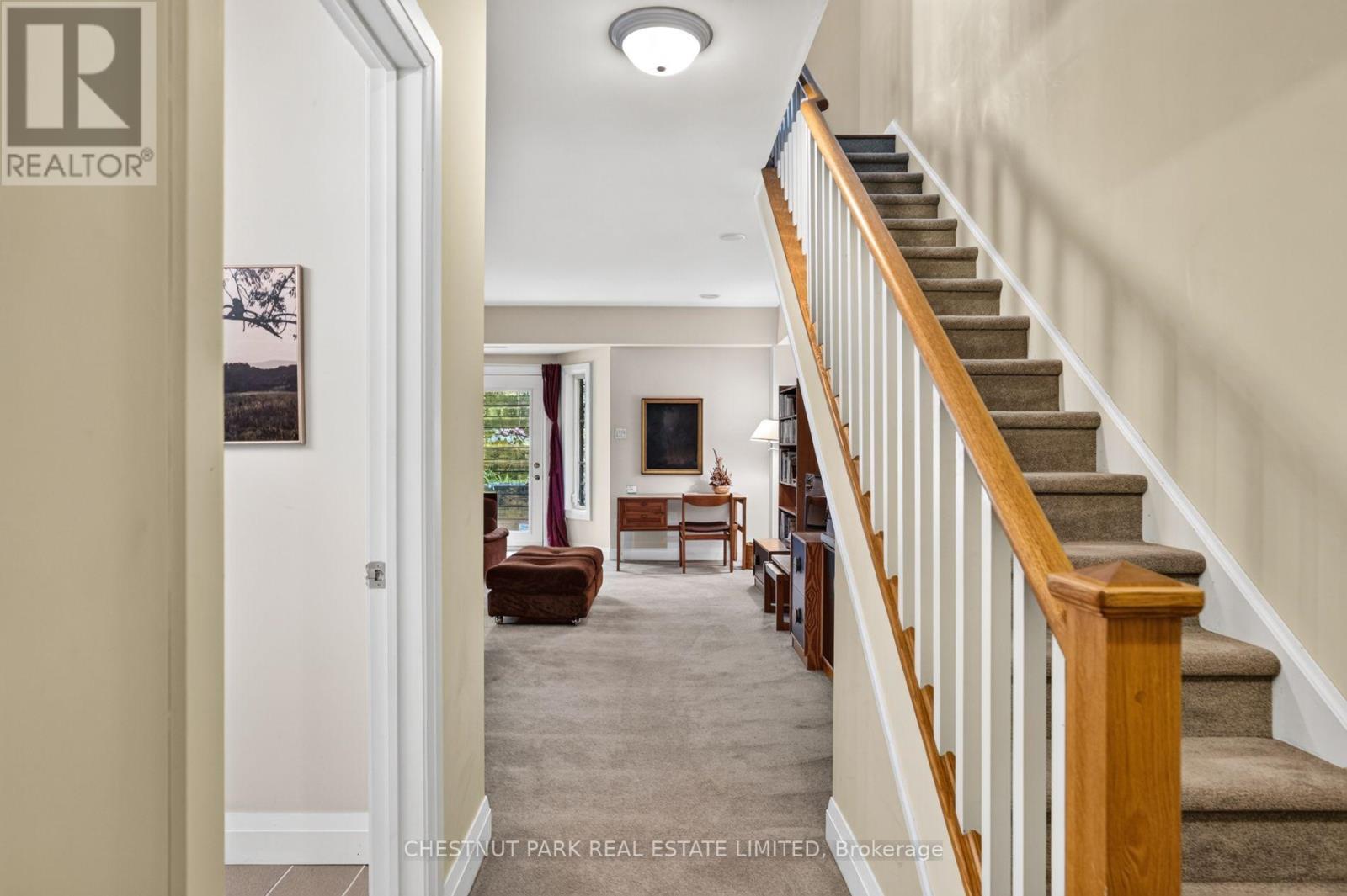 47 SHAFTESBURY AVENUE - 33