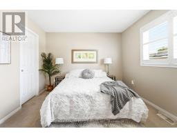 1 Huron Court, Clarington, ON L1B1A2 Photo 15