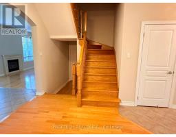 61 Braehead Drive, Richmond Hill, ON L4E0B2 Photo 9