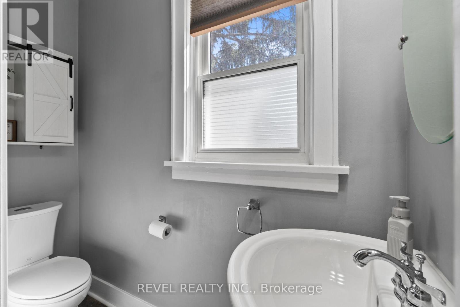 33 MIDDLETON STREET - 15