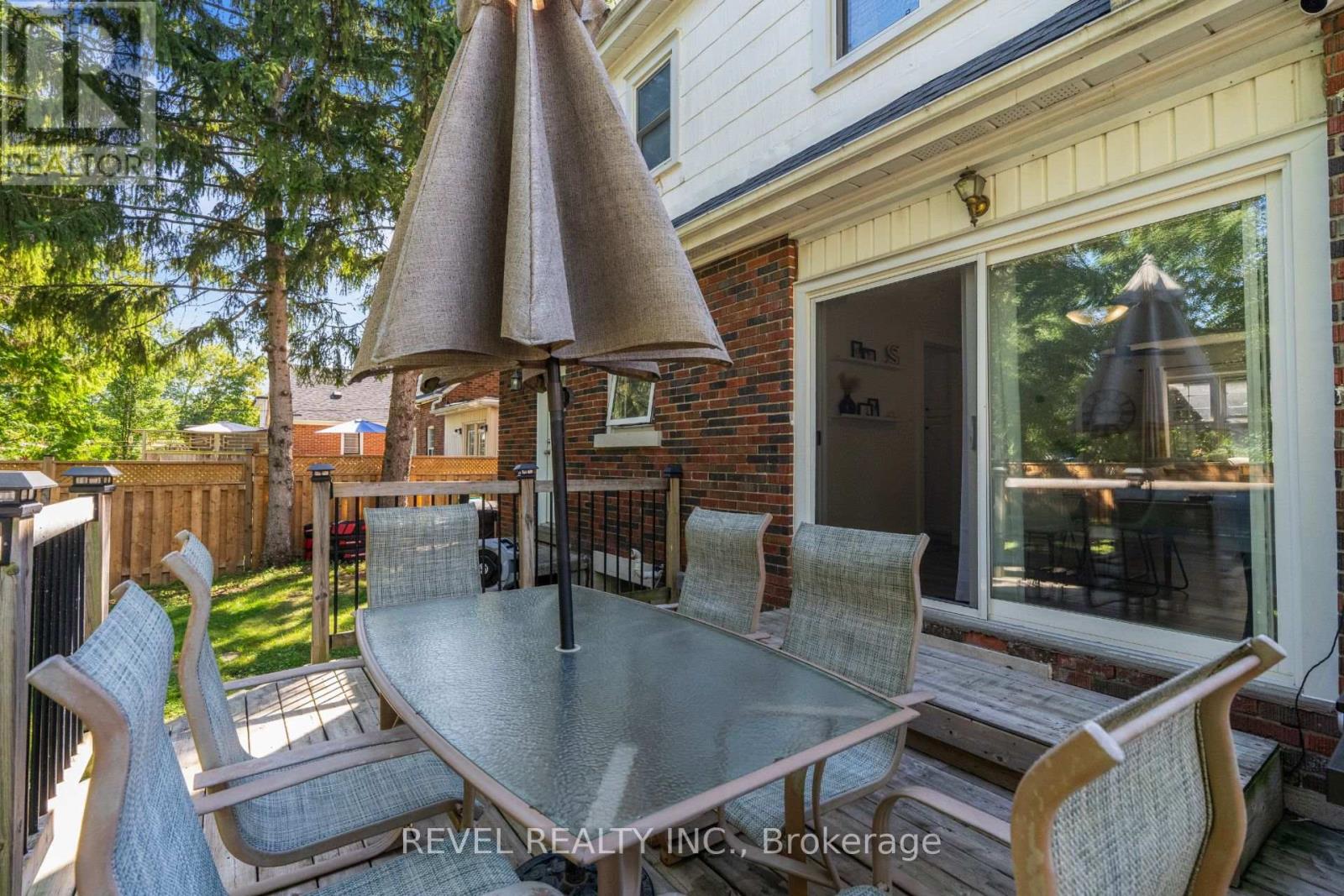 33 MIDDLETON STREET - 33
