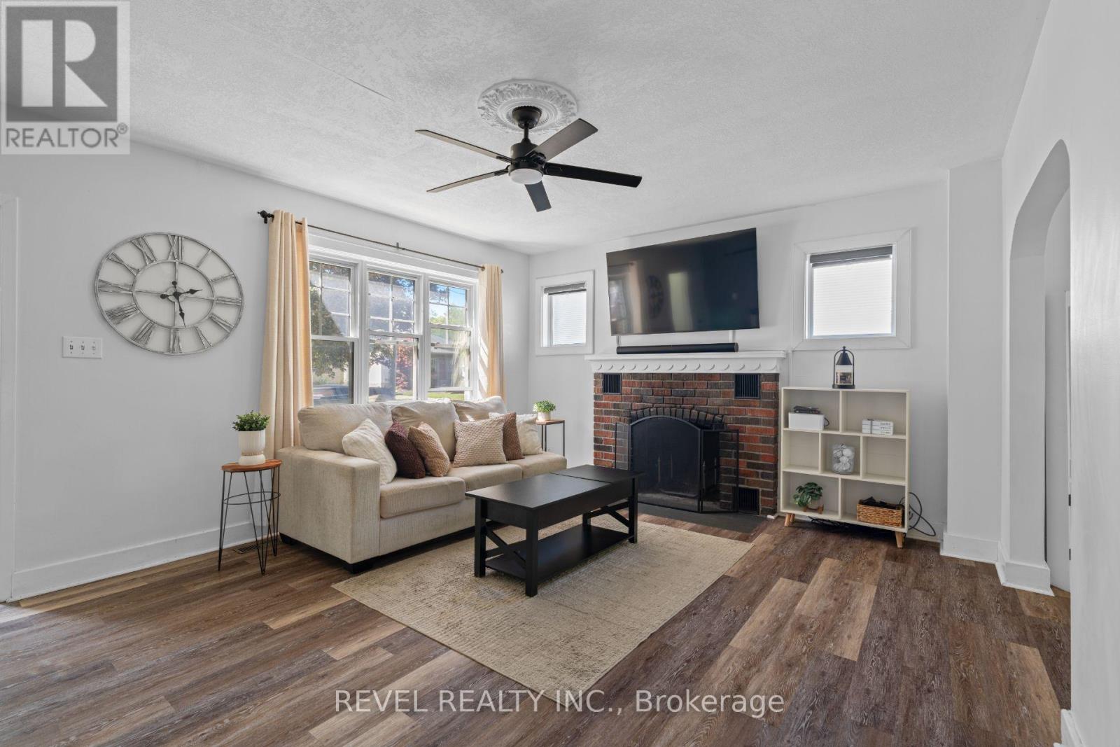 33 MIDDLETON STREET - 7