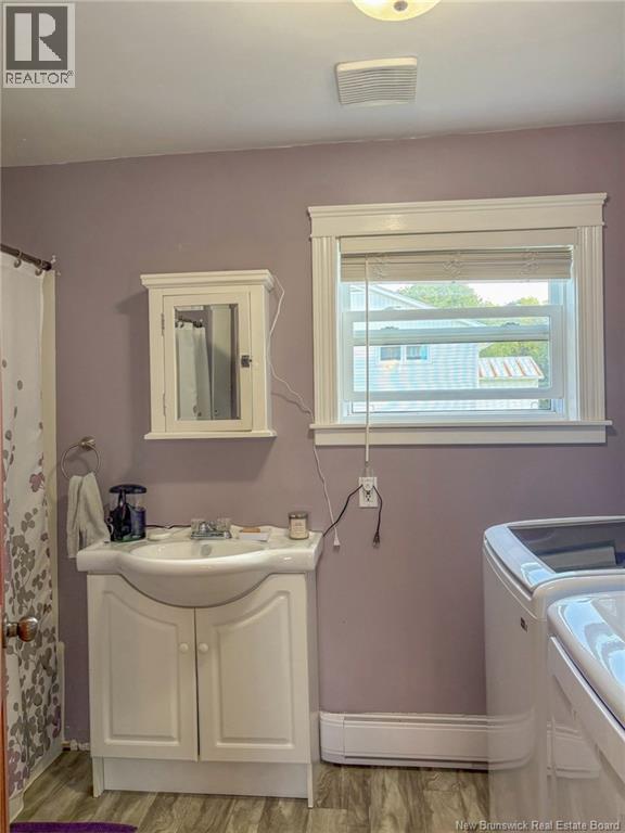 835 Central Street - 22