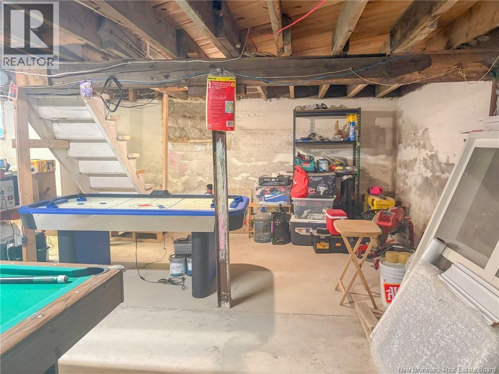 835 Central Street - 36