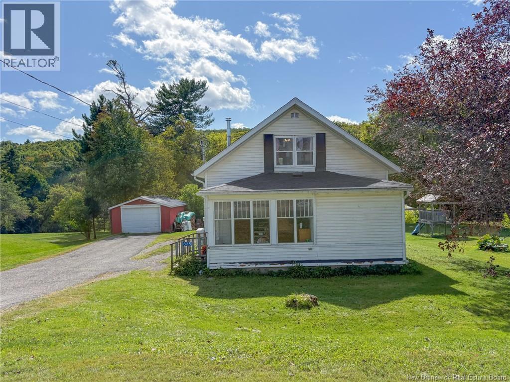 835 Central Street - 38
