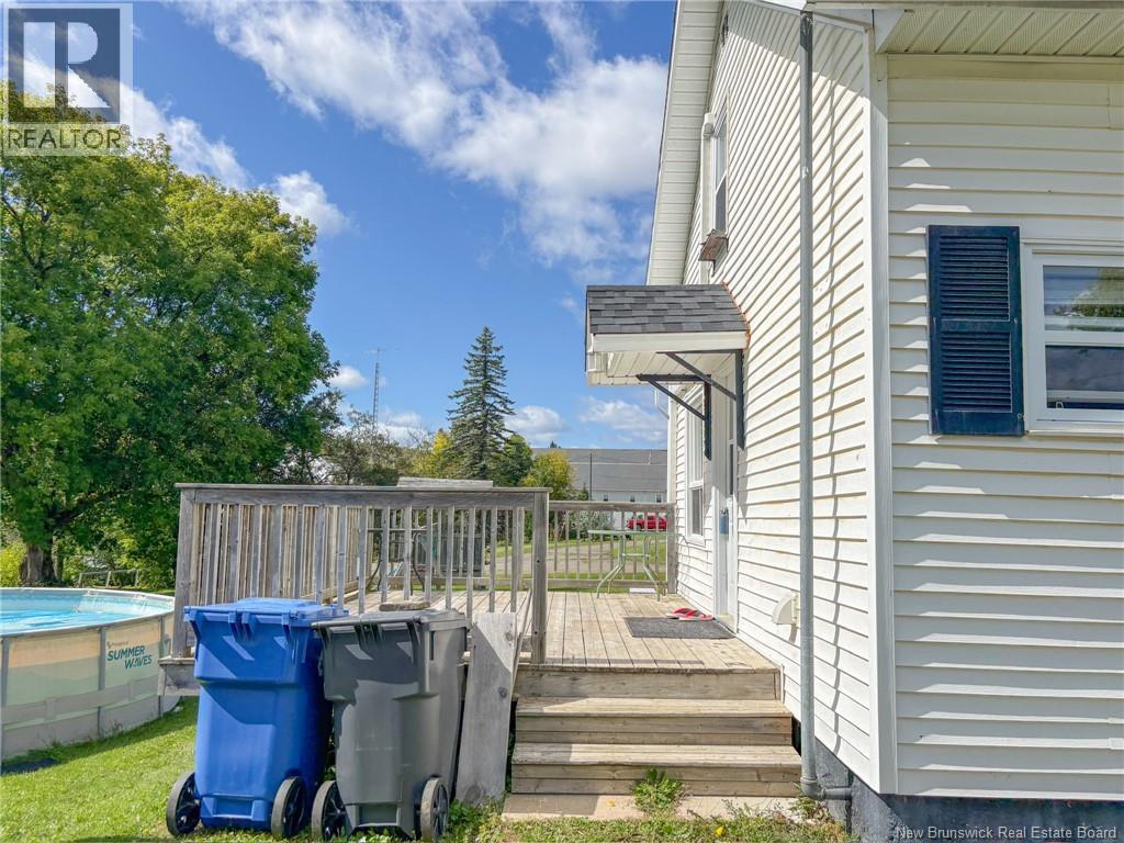 835 Central Street - Image 40