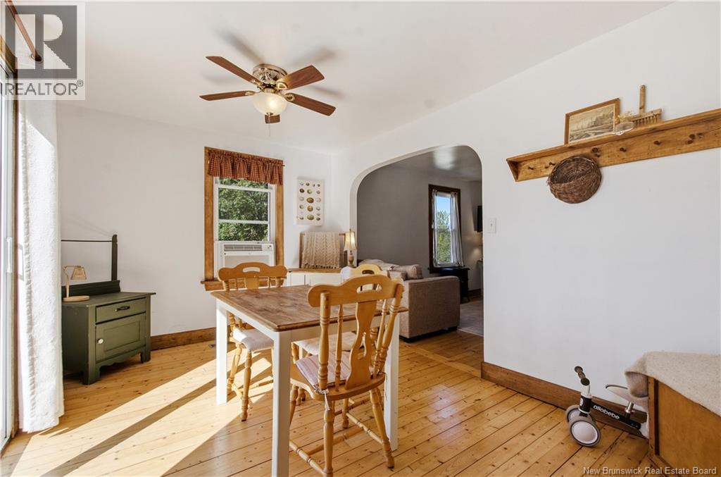 17 Apartment Road - 17