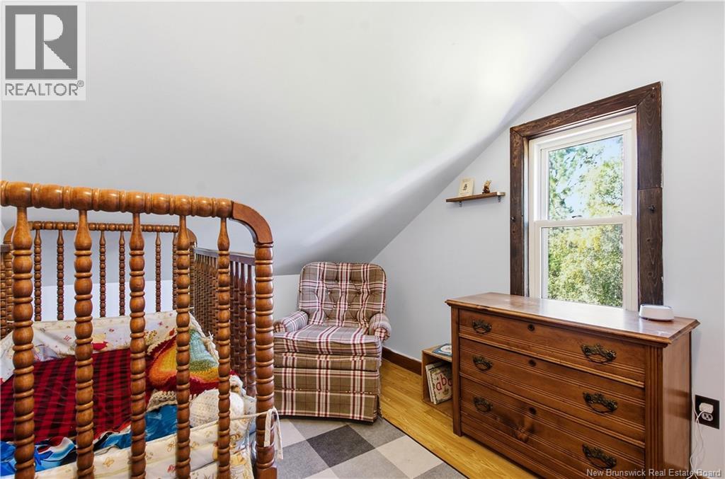 17 Apartment Road - 22