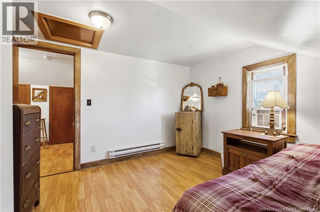 17 Apartment Road - 26