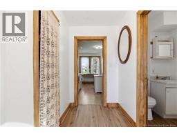 Bath (# pieces 1-6) - 17 Apartment Road, Roachville, NB E4G2E1 Photo 6