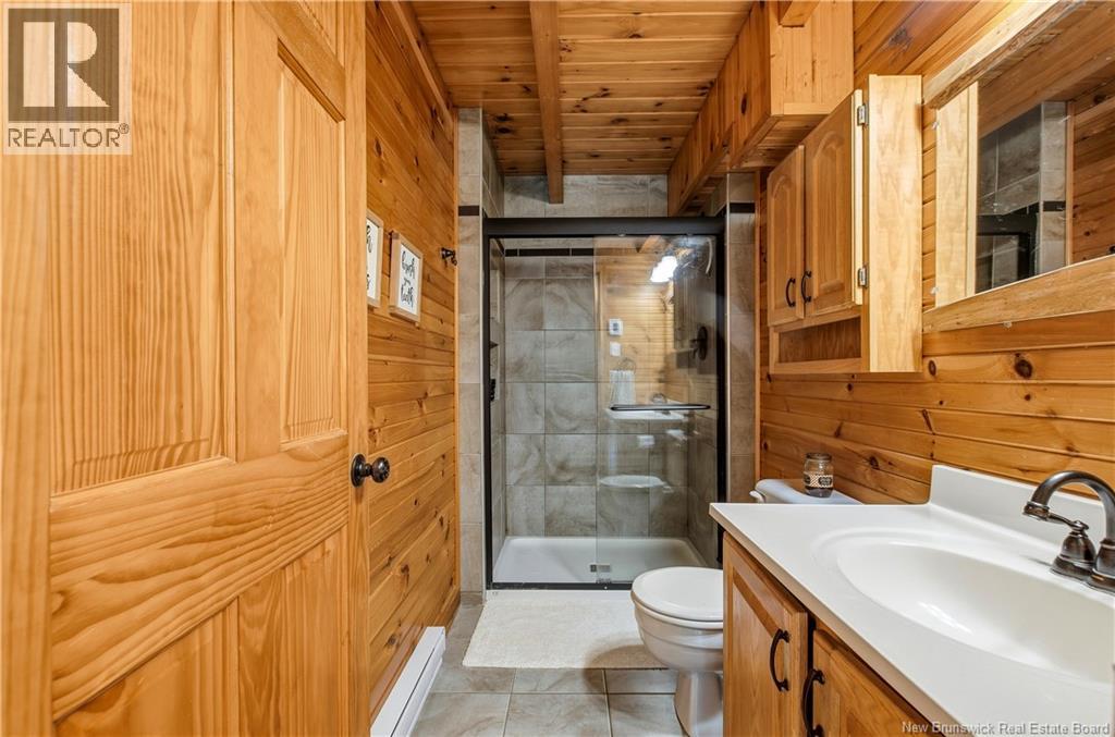 53 Highland Heights - Image 20