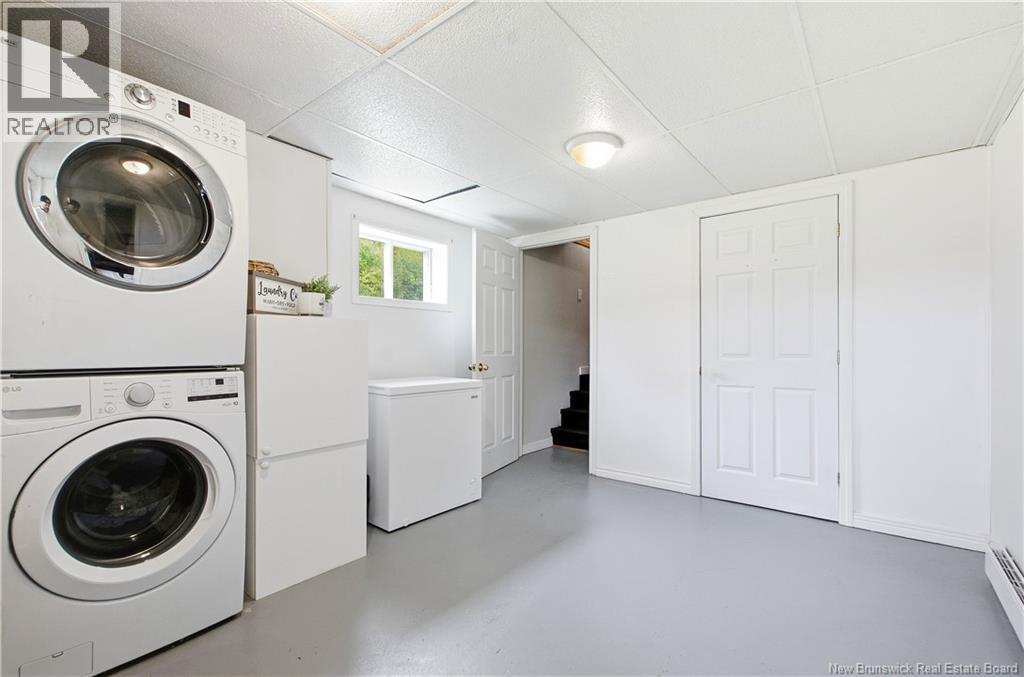 53 Highland Heights - 34