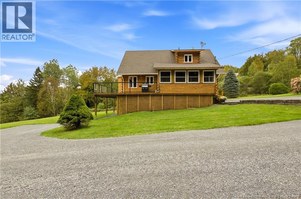 53 Highland Heights - Image 40