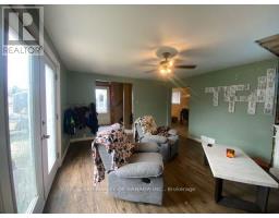 Bedroom 3 - 167 13th Avenue, Cochrane, ON P0L1C0 Photo 10