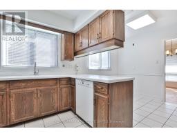 Bathroom - 2 Allview Crescent, Toronto, ON M2J2R3 Photo 11