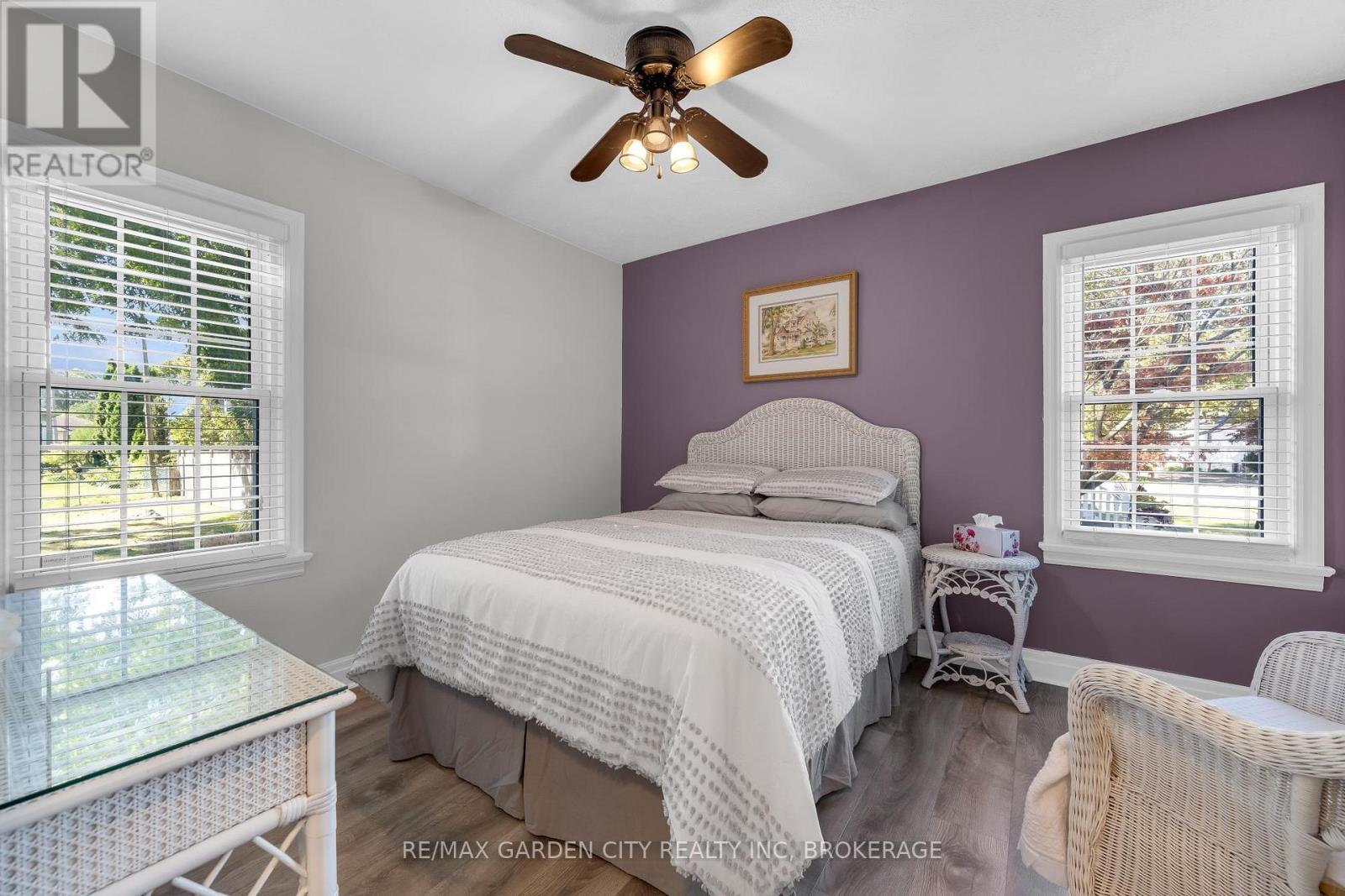 4 MANOR ROAD - Image 9