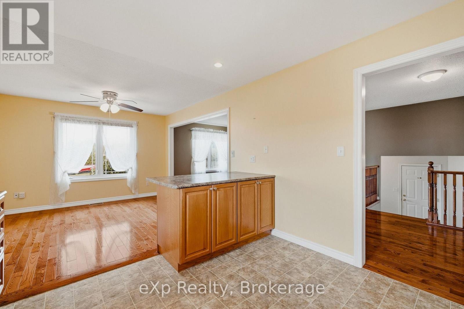 235 KENZIE ROAD - 12