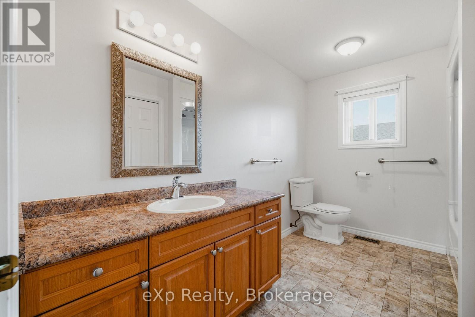 235 KENZIE ROAD - Image 17