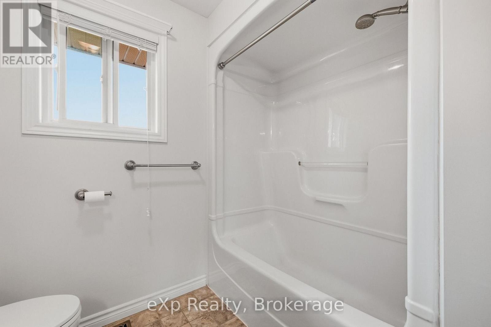 235 KENZIE ROAD - Image 18